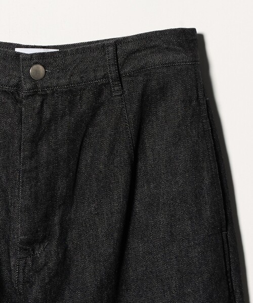 UNITED ARROWS(ユナイテッドアローズ)の「カーブ デニムパンツ(デニムパンツ・レディース・ライトブルー/ダークグレー/コバルトブルー・38/36)」の18枚目の写真