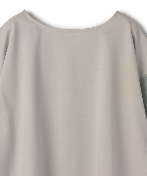 ATSURO TAYAMA(アツロウタヤマ)の「チェーン付きドロップショルダーカットソー(Tシャツ/カットソー・レディース・ベージュ/ブラック・M)」の10枚目の写真