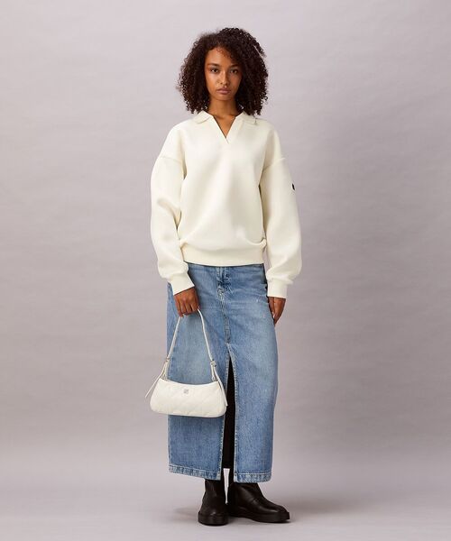 Calvin Klein(カルバン・クライン)の「キルティングスモールショルダーバッグ(ボディバッグ/ウエストポーチ・レディース・ホワイト/ブラック・FREE)」の10枚目の写真