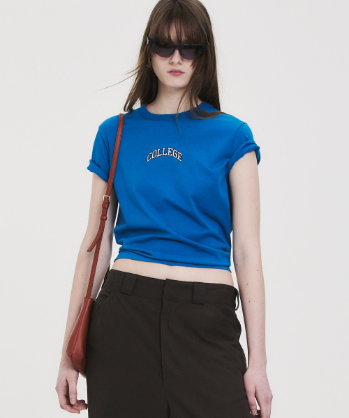 NOHANT(ノアン)の「COLLEGE CROPPED T-SHIRT BLUE(Tシャツ/カットソー・レディース・ブルー・FREE)」の1枚目の写真