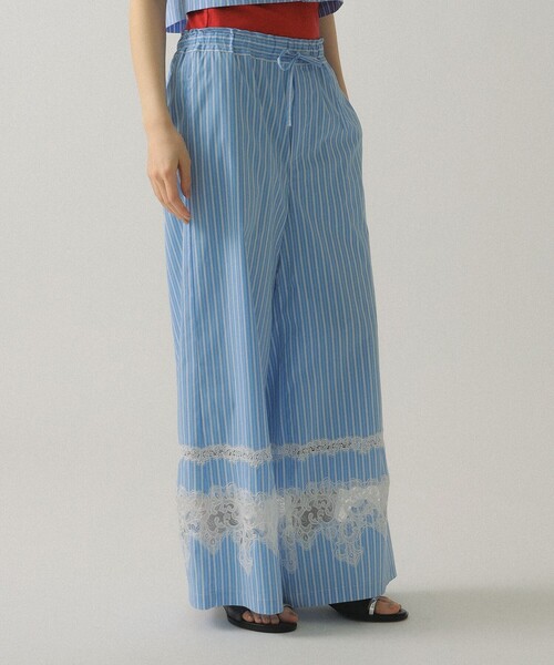 Ray BEAMS（レイビームス）の「【7/31値下げ】カットワーク レース パンツ（その他パンツ・レディース・ブラック/ブルー系その他2・1/0）」の2枚目の写真