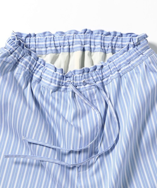 Ray BEAMS（レイビームス）の「【7/31値下げ】カットワーク レース パンツ（その他パンツ・レディース・ブラック/ブルー系その他2・1/0）」の4枚目の写真