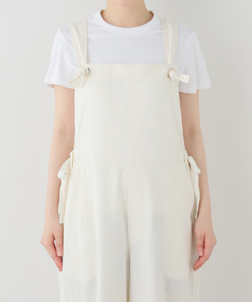 SLOBE IENA(スローブイエナ)の「コットンクリンプサロペット(サロペット/オーバーオール・レディース・ベージュ/ホワイト・FREE)」の5枚目の写真
