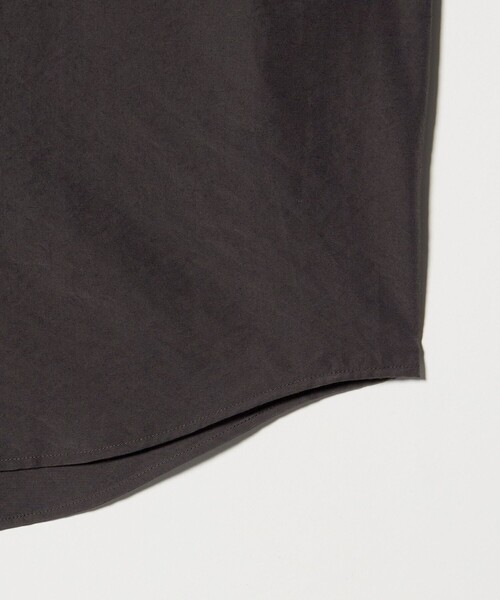 BEAUTY&YOUTH UNITED ARROWS(ビューティーアンドユースユナイテッドアローズ)の「シーン ナイロン レギュラー シャツ GRANDE型(シャツ/ブラウス・メンズ・ダークブラウン/ブラック・M/S/XL/L)」の16枚目の写真