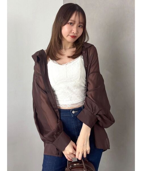 dazzlin(ダズリン)の「ペタルスリーブライクタックオーバーシャツ(シャツ/ブラウス・レディース・ブラウン/アイボリー/グレー・FREE)」の1枚目の写真