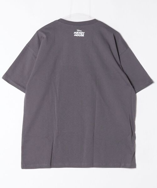 Disney(ディズニー)の「Disney/ディズニー ミッキー メンズ 半袖 オーバーサイズプリントTシャツ(Tシャツ/カットソー・メンズ・グレー系2/ベージュ系2/ライトグレー系1/ホワイト系1/ホワイト系2/ネイビー系2/グリーン系1/グレー系1・M/L/XL)」の15枚目の写真