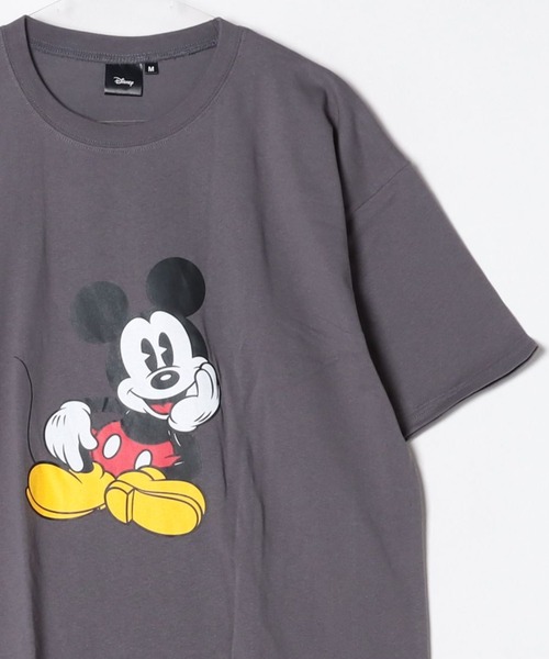 Disney(ディズニー)の「Disney/ディズニー ミッキー メンズ 半袖 オーバーサイズプリントTシャツ(Tシャツ/カットソー・メンズ・グレー系2/ベージュ系2/ライトグレー系1/ホワイト系1/ホワイト系2/ネイビー系2/グリーン系1/グレー系1・M/L/XL)」の6枚目の写真