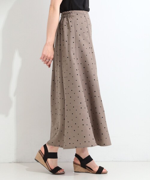SHOO・LA・RUE(シューラルー)の「【S-LL】涼し気な ドット柄 麻調フレアスカート(スカート・レディース・ブラック系5/ブラウン系6・01/04/03/02)」の8枚目の写真