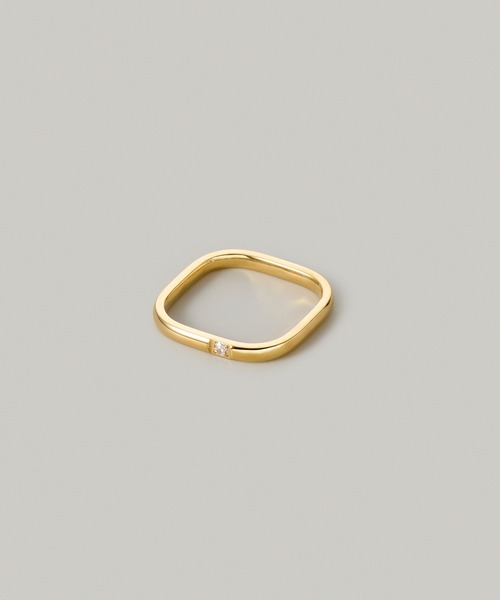 Jolie Toujours(ジョリトゥジュール)の「【汗や水に強い】〈ステンレス〉12号スクエアラインリング(リング・レディース・シルバー/ゴールド・12号)」の4枚目の写真