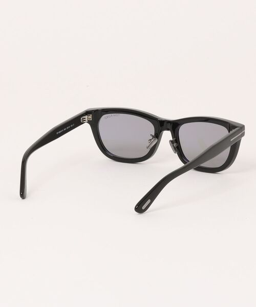 TOM FORD（トム フォード）の「【TOM FORD/トムフォード】スクエア サングラス TF1393-D-N 05A 55（サングラス・メンズ・ブラック・FREE）」の3枚目の写真