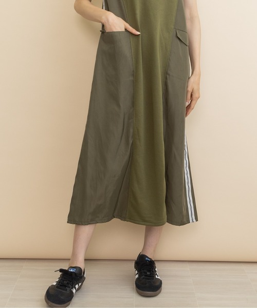 lodie(ロディ)の「異素材コンビ・サイドラインワンピース(ワンピース・レディース・チャコールグレー/ブラック/カーキ・FREE)」の21枚目の写真