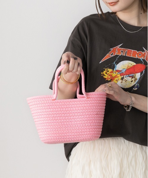 ad thie(アドティエ)の「ロープ編み ミニ カゴ バッグ(かごバッグ・レディース・レッド/ダークグリーン/オレンジ/ピンク/ブルー・FREE)」の16枚目の写真
