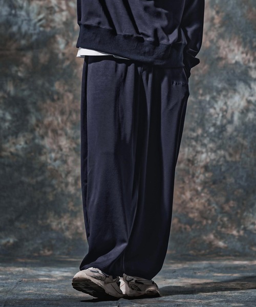 Jih Nunc(ジーヌンク)の「mp15263-TRポンチ刺繍ロゴバルーンパンツ(JIH-R1232)(スウェットパンツ・メンズ・ネイビー/グレイッシュベージュ/ブラック・L/M/S)」の18枚目の写真