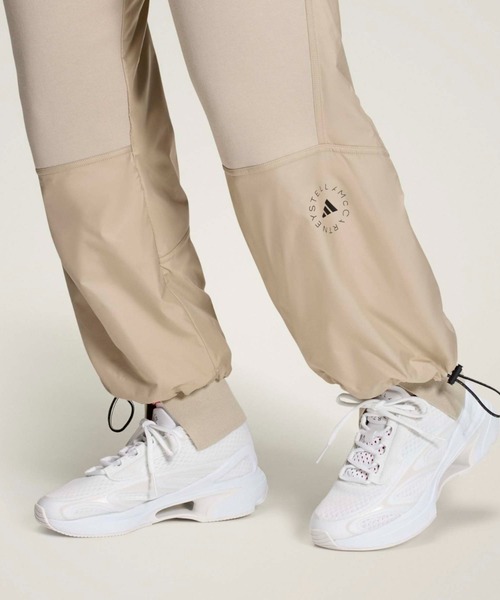 adidas by Stella McCartney(アディダスバイステラマッカートニー)の「adidas by Stella McCartney スポーツウェア 2000 / adidas by Stella McCartney Sportswear 2000 / アディダス adidas(スニーカー・メンズ・ホワイト・27.5cm/25.5cm/26.5cm/24.0cm/24.5cm/22.5cm/23.0cm/23.5cm)」の9枚目の写真