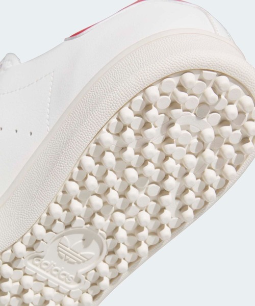 adidas(アディダス)の「スタンスミス ボア ゴルフ【adidas Golf/アディダスゴルフ】(スニーカー・メンズ・ホワイト×レッド・28.5cm/28.0cm/27.5cm/27.0cm/26.5cm/26.0cm/29.0cm/23.5cm/23.0cm/24.0cm/24.5cm/25.0cm/25.5cm)」の8枚目の写真
