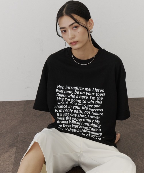 DFFUR.（ディフル）の「ルーズシルエットレタリングTシャツ【ユニセックス】（Tシャツ/カットソー・レディース・オフホワイト/ブラック・FREE）」の22枚目の写真