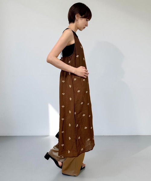THE SOIS(ソア)の「刺繍シアーキャミワンピース(ワンピース・レディース・ブラック系その他/ホワイト系その他/ブラウン系その他/ホワイト系その他2/ブラック系その他2/ブラウン系その他2・FREE)」の9枚目の写真