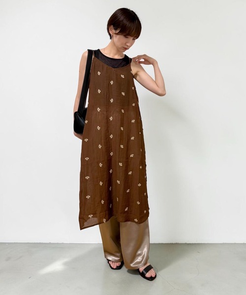 THE SOIS(ソア)の「刺繍シアーキャミワンピース(ワンピース・レディース・ブラック系その他/ホワイト系その他/ブラウン系その他/ホワイト系その他2/ブラック系その他2/ブラウン系その他2・FREE)」の8枚目の写真