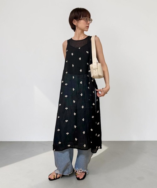 THE SOIS(ソア)の「刺繍シアーキャミワンピース(ワンピース・レディース・ブラック系その他/ホワイト系その他/ブラウン系その他/ホワイト系その他2/ブラック系その他2/ブラウン系その他2・FREE)」の11枚目の写真