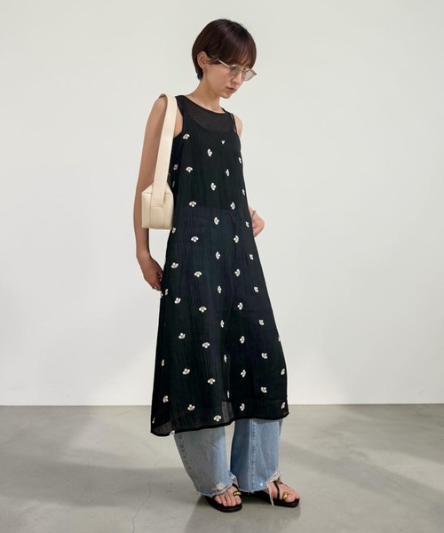 THE SOIS(ソア)の「刺繍シアーキャミワンピース(ワンピース・レディース・ブラック系その他/ホワイト系その他/ブラウン系その他/ホワイト系その他2/ブラック系その他2/ブラウン系その他2・FREE)」の16枚目の写真