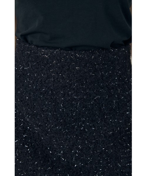 AZUL by moussy(アズールバイマウジー)の「【今年も登場!】ラメブークレミニタイトスカート 秋服 冬服 ミニスカート フェミニン きれいめ ツイード(スカート・レディース・アイボリー/ブラック・MEDIUM/SMALL)」の4枚目の写真
