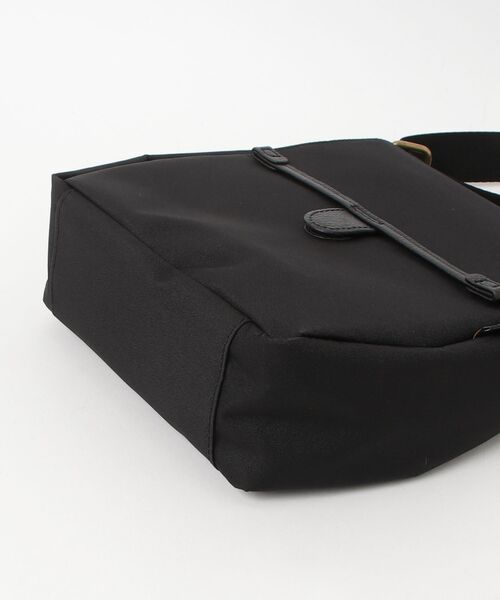 kalsac(カルサック)の「FLAP SHOULDER BATEAU / S(ショルダーバッグ・レディース・ブラック/ブラウン・ONE SIZE)」の20枚目の写真