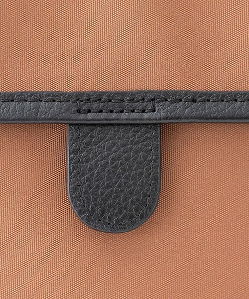 kalsac(カルサック)の「FLAP SHOULDER BATEAU / S(ショルダーバッグ・レディース・ブラック/ブラウン・ONE SIZE)」の10枚目の写真