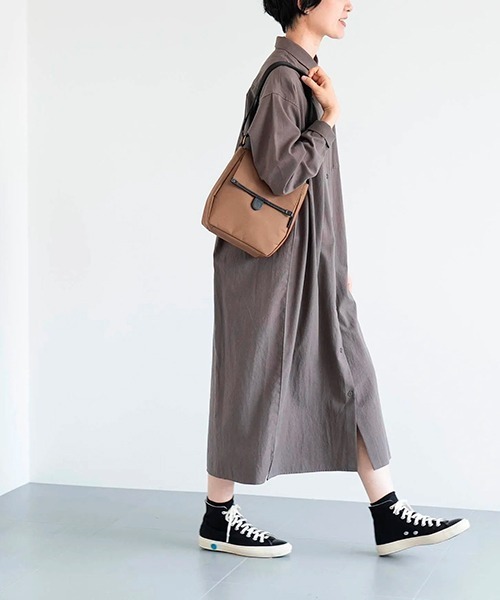 kalsac(カルサック)の「FLAP SHOULDER BATEAU / S(ショルダーバッグ・レディース・ブラック/ブラウン・ONE SIZE)」の18枚目の写真