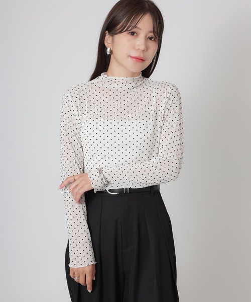 Riberry(リベリー)の「ドットシアーチュール長袖トップス(Tシャツ/カットソー・レディース・オフホワイト/ブラウン/ブラック・MEDIUM)」の11枚目の写真