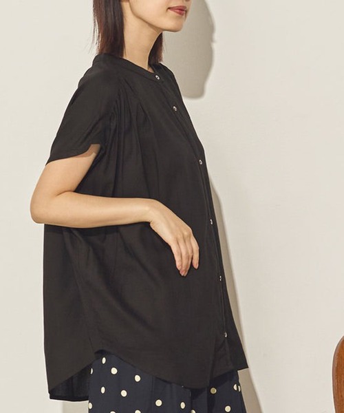 SETUP7(セットアップセブン)の「【SETUP7】レーヨンフレンチスリーブバックギャザーシャツ SPD(シャツ/ブラウス・レディース・ブラック/ブラウン・FREE)」の5枚目の写真