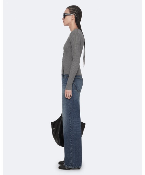 ALLSAINTS(オールセインツ)の「CRUZ ASYMMETRIC BUTTON-FRONT CARDIGAN | CRUZ アシンメトリー ボタンフロント カーディガン(カーディガン/ボレロ・レディース・グレー系その他・S/L/XS/M)」の3枚目の写真