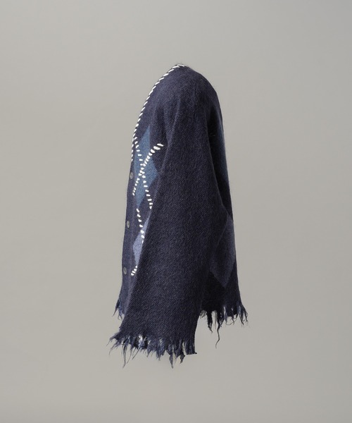 MAISON SPECIAL(メゾンスペシャル)の「《UNISEX》デストロイダメージアーガイルプライムオーバーモヘヤシャギーニットカーディガン/Distressed Damaged Argyle Prime-Over Mohair Shaggy Knit Cardigan【MAISON SPECIAL/メゾンスペシャル】(カーディガン/ボレロ・メンズ・パープル/ブラック・2/1/0)」の13枚目の写真