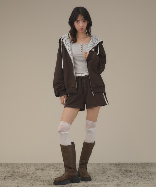 apres jour mignon(アプレジュールミニョン)の「【SETUP着用可能】レース付きパーカー(パーカー・レディース・杢グレー/ブラウン系その他/ブラック・ショート/ロング)」の10枚目の写真
