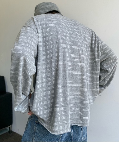 DOUBLE STEAL（ダブルスティール）の「DSルーズフィット細ボーダートップス（Tシャツ/カットソー・メンズ・グレー/ネイビー・LARGE/MEDIUM/X-LARGE）」の3枚目の写真