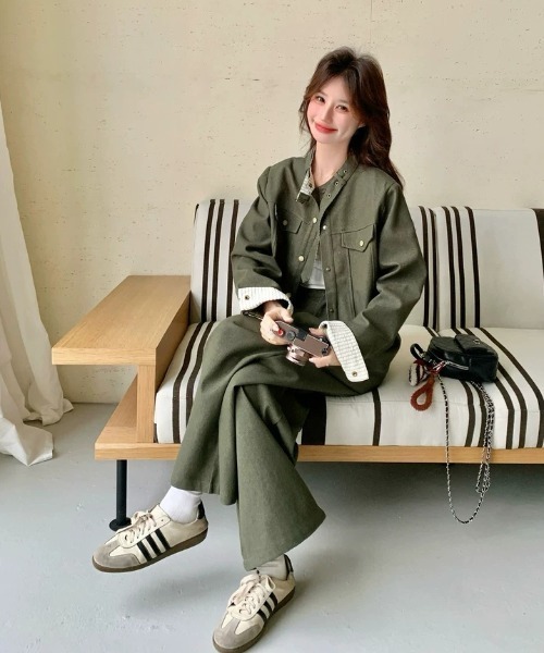 FAVORITO(ファヴォリート)の「ジャケットパンツセットアップ(セットアップ・レディース・カーキ・S/M/L)」の17枚目の写真