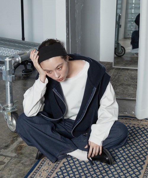 OFROOM(オフルーム)の「【2026秋冬新作】Zip-up Hood Knit Vest|ジップアップフードニットベスト(ベスト・レディース・ブラウン/チャコールグレー/ネイビー・FREE)」の8枚目の写真