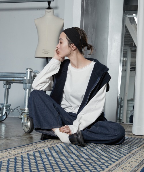 OFROOM(オフルーム)の「【2026秋冬新作】Zip-up Hood Knit Vest|ジップアップフードニットベスト(ベスト・レディース・ブラウン/チャコールグレー/ネイビー・FREE)」の17枚目の写真