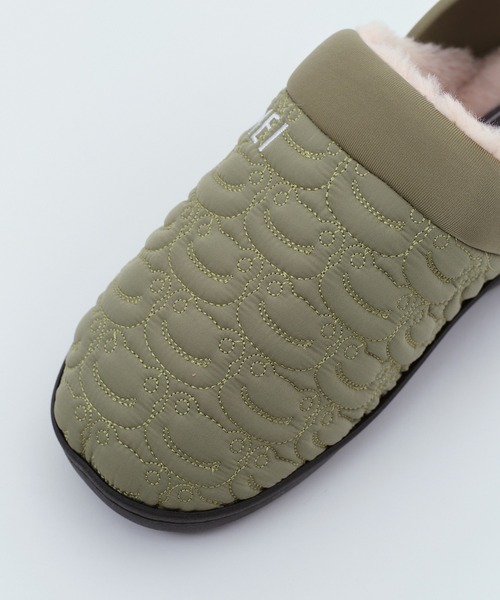 MEI(メイ)の「【 MEI × pickles the frog / メイ × かえるのピクルス 】MEN'S MOC SHOES / メンズモックシューズ(スリッポン・メンズ・グリーン・M/S/L)」の5枚目の写真