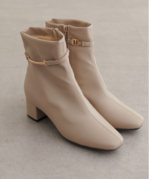 natural couture(ナチュラルクチュール)の「金具付きストレッチブーツ(ブーツ・レディース・ブラック/グレイッシュベージュ・X-LARGE/SMALL/MEDIUM/LARGE)」の19枚目の写真