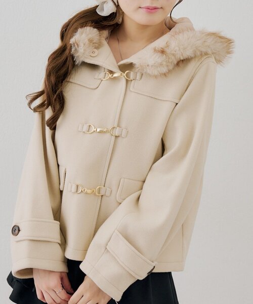 Another Branch olive des olive(アナザーブランチオリーブデオリーブ)の「ファー付ダッフルショートコート(ダッフルコート・レディース・アイボリー/ボルドー/ネイビー・FREE)」の10枚目の写真