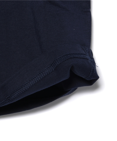 NIKE（ナイキ）の「【NIKE(ナイキ)】LittleフューチュラGFX Tシャツ◆（Tシャツ/カットソー・キッズ・ホワイト/ネイビー・120cm/100cm/110cm/95cm）」の3枚目の写真