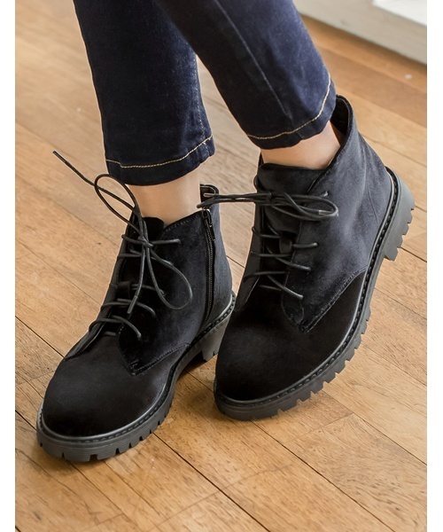 Re:EDIT（リエディ）の「[リエディ]レースアップトレッキング風ショートブーツ[リエディオリジナル]シューズ/ブーツ/ショートブーツ（ブーツ・レディース・ダークブラック/ブラック系その他/ブラウン/グリーン/ネイビー/ブラック/ワイン・SMALL/LARGE/MEDIUM/X-LARGE）」の4枚目の写真