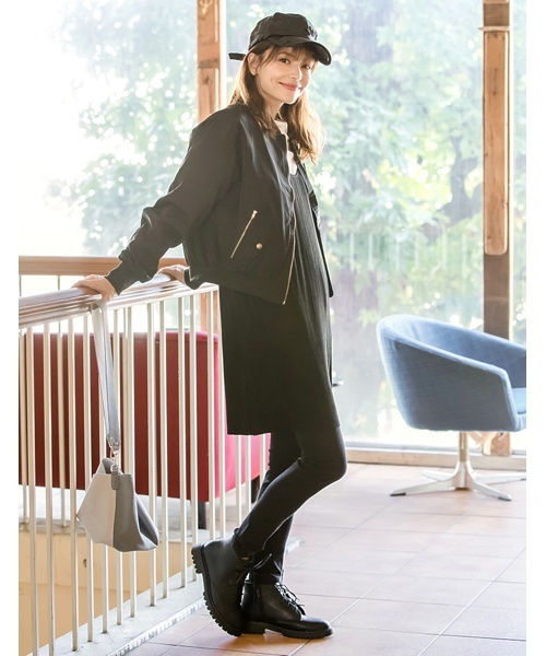 Re:EDIT（リエディ）の「[リエディ]レースアップトレッキング風ショートブーツ[リエディオリジナル]シューズ/ブーツ/ショートブーツ（ブーツ・レディース・ダークブラック/ブラック系その他/ブラウン/グリーン/ネイビー/ブラック/ワイン・SMALL/LARGE/MEDIUM/X-LARGE）」の17枚目の写真