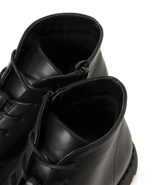 Re:EDIT（リエディ）の「[リエディ]レースアップトレッキング風ショートブーツ[リエディオリジナル]シューズ/ブーツ/ショートブーツ（ブーツ・レディース・ダークブラック/ブラック系その他/ブラウン/グリーン/ネイビー/ブラック/ワイン・SMALL/LARGE/MEDIUM/X-LARGE）」の14枚目の写真