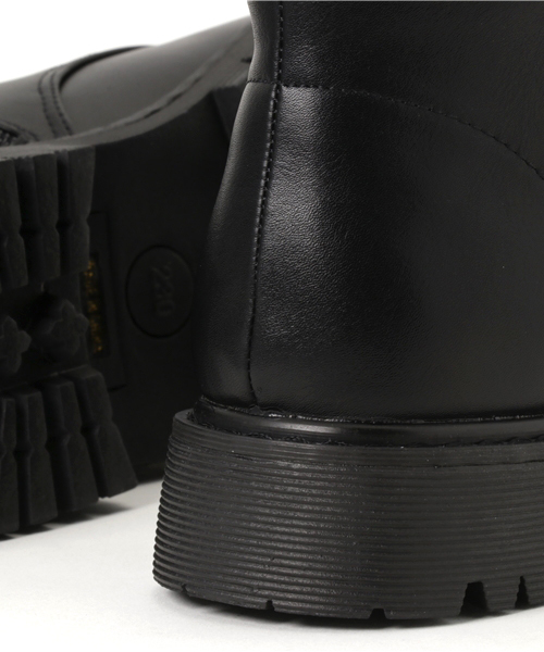 Re:EDIT（リエディ）の「[リエディ]レースアップトレッキング風ショートブーツ[リエディオリジナル]シューズ/ブーツ/ショートブーツ（ブーツ・レディース・ダークブラック/ブラック系その他/ブラウン/グリーン/ネイビー/ブラック/ワイン・SMALL/LARGE/MEDIUM/X-LARGE）」の15枚目の写真