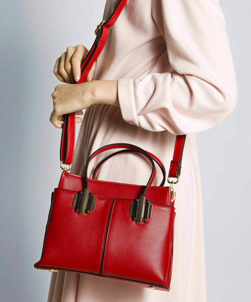 PLAIN CLOTHING（プレーンクロージング）の「フェイクレザーハンドバッグ/ショルダーバッグ【PLAIN CLOTHING】（ショルダーバッグ・レディース・レッド/キャメル/グレー/ネイビー/ブラック・FREE）」の5枚目の写真