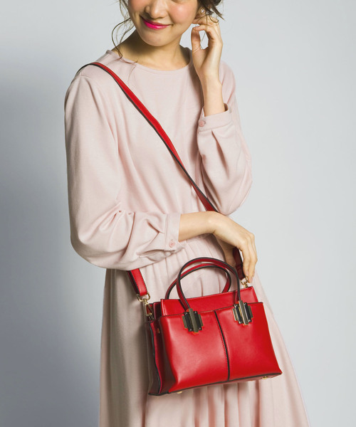 PLAIN CLOTHING（プレーンクロージング）の「フェイクレザーハンドバッグ/ショルダーバッグ【PLAIN CLOTHING】（ショルダーバッグ・レディース・レッド/キャメル/グレー/ネイビー/ブラック・FREE）」の9枚目の写真