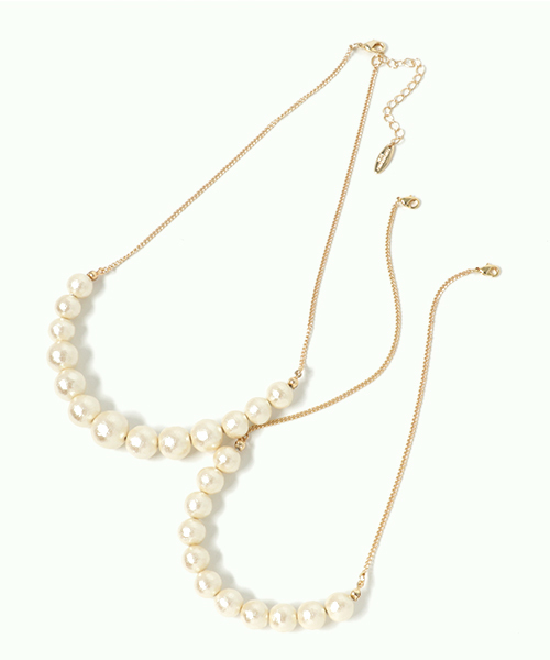 NATURAL BEAUTY BASIC(ナチュラルビューティーベーシック)の「コットンパールネックレス(ネックレス・レディース・ホワイト・フリ-)」の4枚目の写真