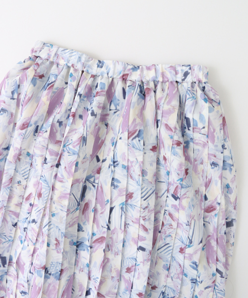 KBF（ケイビーエフ）の「KBF ファジーボタニカルプリーツスカート（スカート・レディース・グリーン/ピンクベージュ/パープル・ONE）」の19枚目の写真