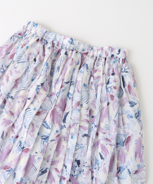 KBF（ケイビーエフ）の「KBF ファジーボタニカルプリーツスカート（スカート・レディース・グリーン/ピンクベージュ/パープル・ONE）」の10枚目の写真